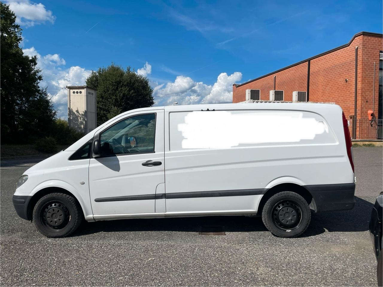 Mercedes Benz Vito 115 2.2 CDi