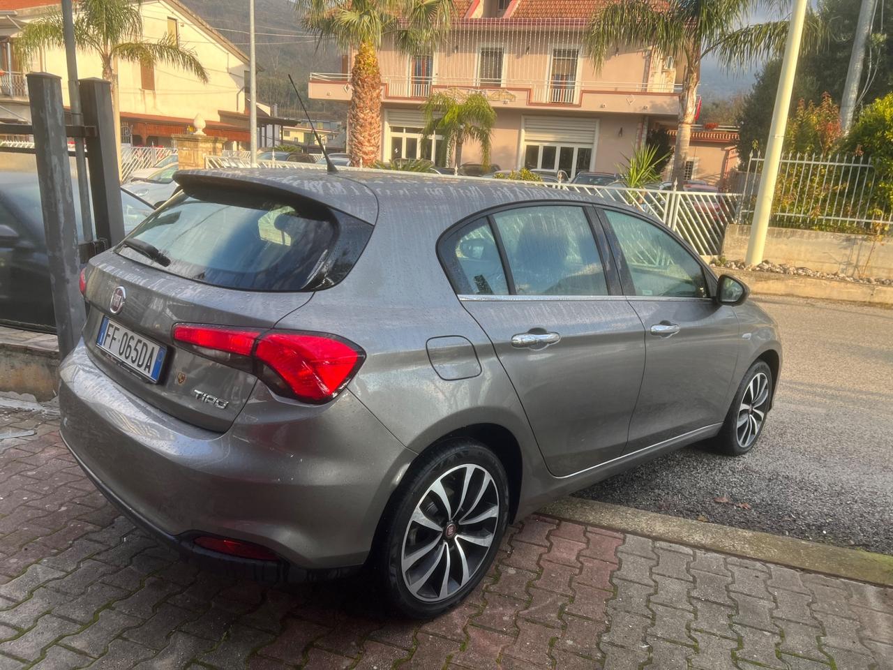 Fiat Tipo 1.6 Mjt S&S 5 porte Lounge