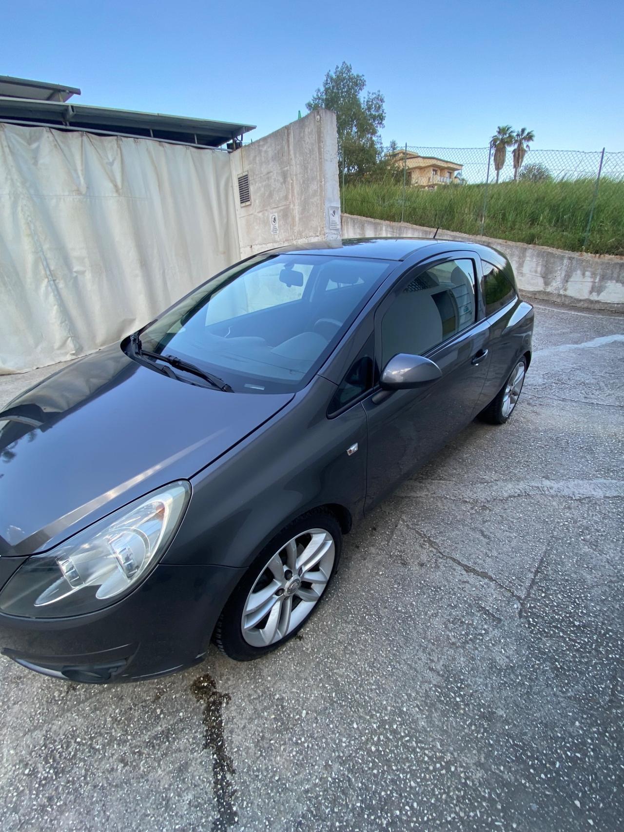 Opel Corsa 1.7 CDTI 130CV 3 porte Sport