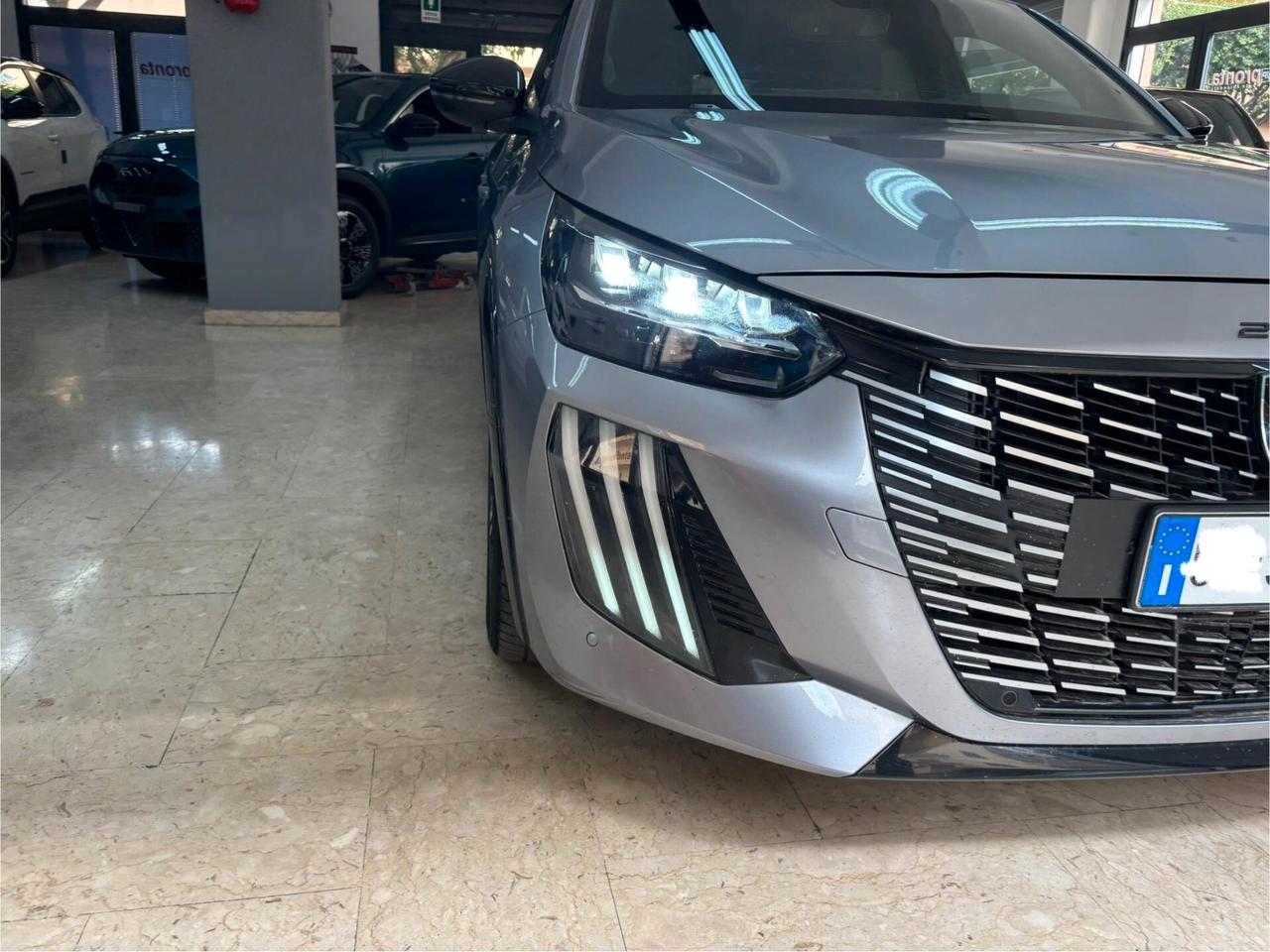 Peugeot 208 PureTech 100 Stop&Start 5 porte GT Plus