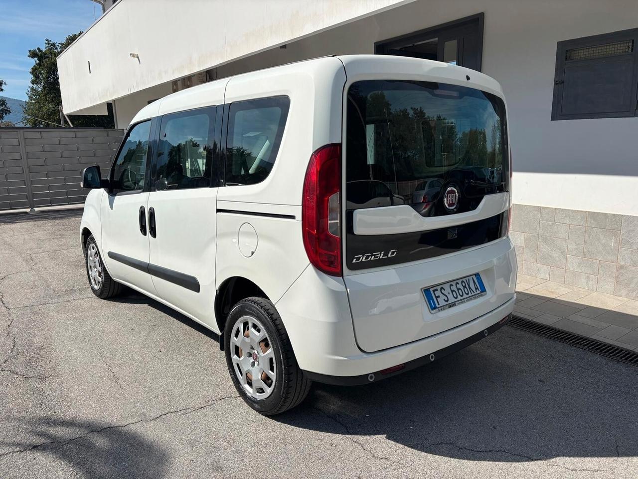 Fiat Doblò 1.6 MJT 120CV Lounge - 2018