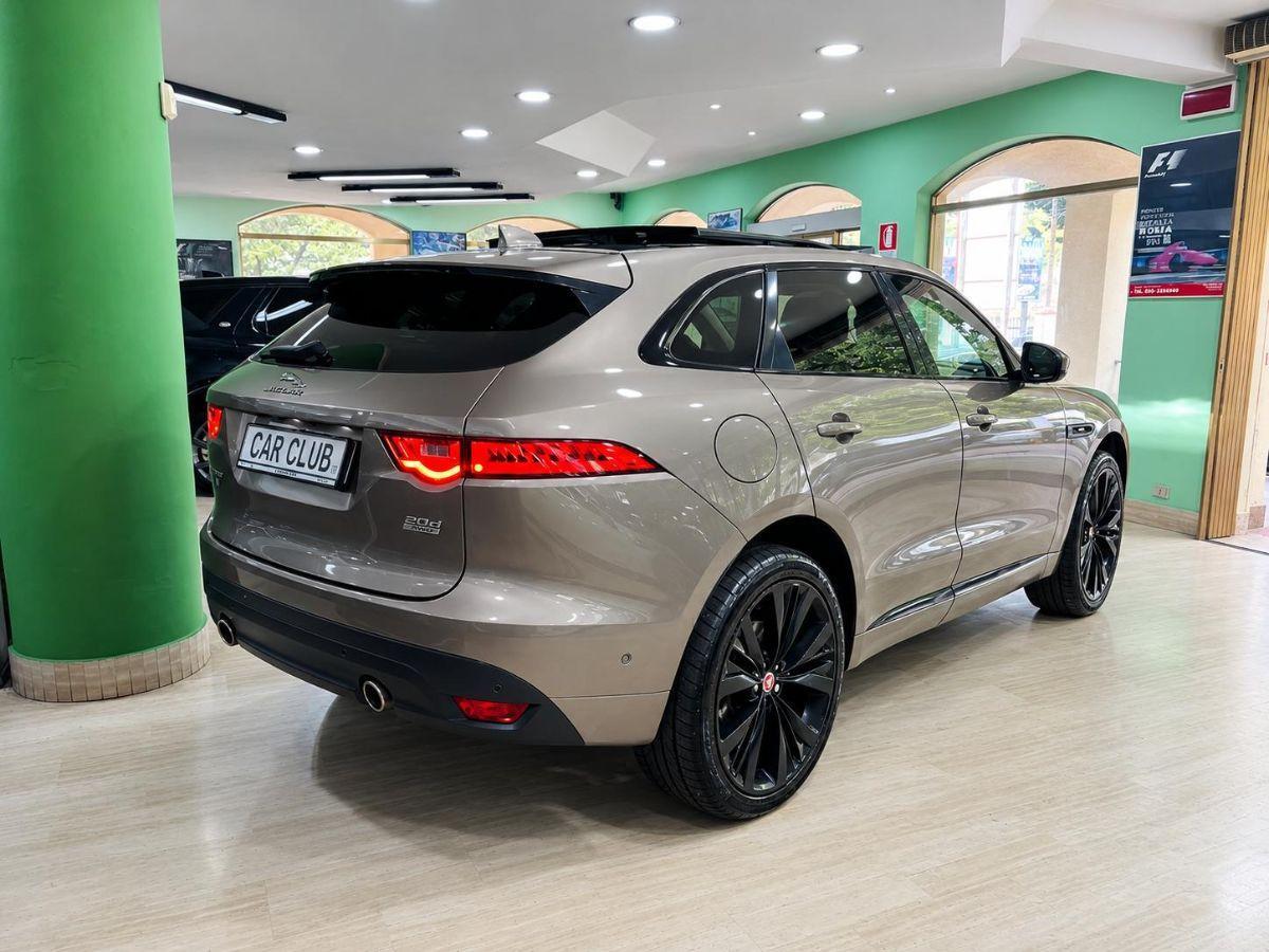 JAGUAR F-Pace 3.0d V6 300 CV AWD aut. First Ed.