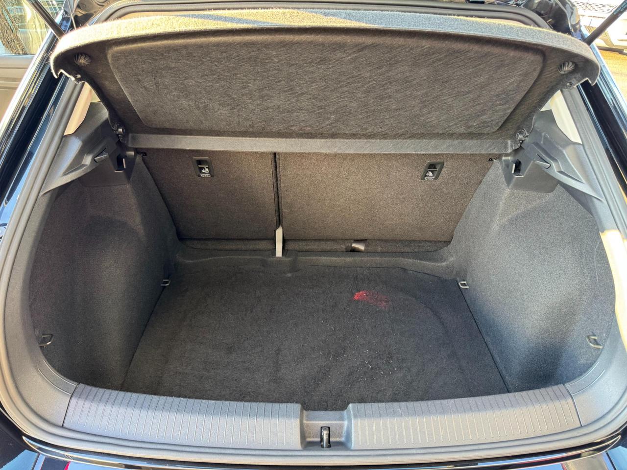 Volkswagen T-Roc 1.6 tdi Style