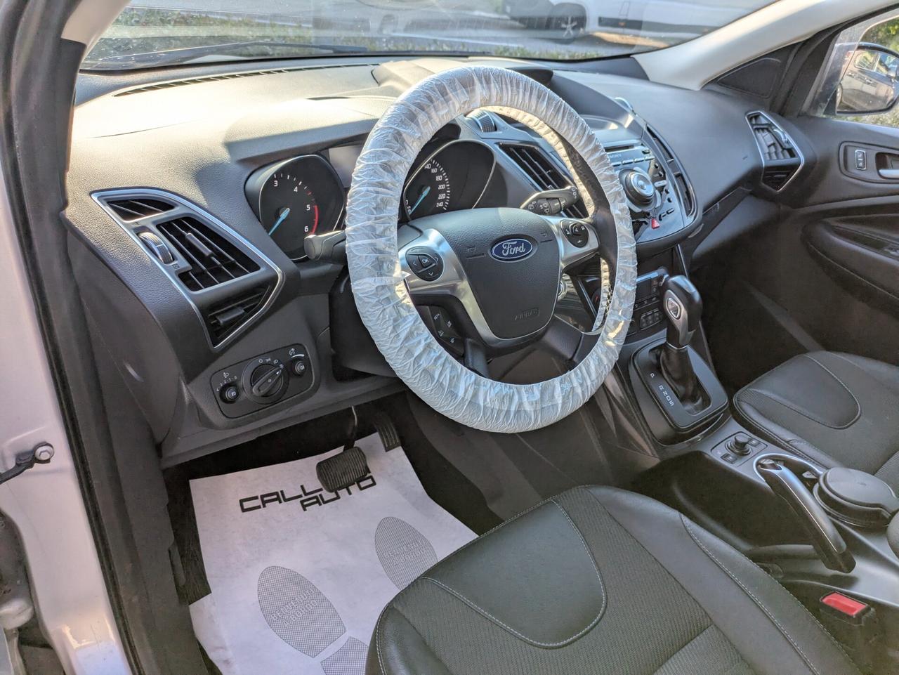FORD KUGA 4WD 2.0 TDCI 150CV GANCIO TRAINO - AUTOMATICA