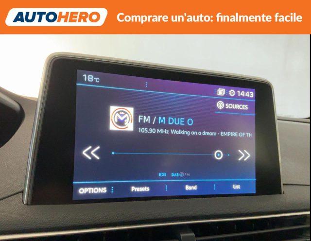 PEUGEOT 3008 BlueHDi 130 S&S EAT8 Business