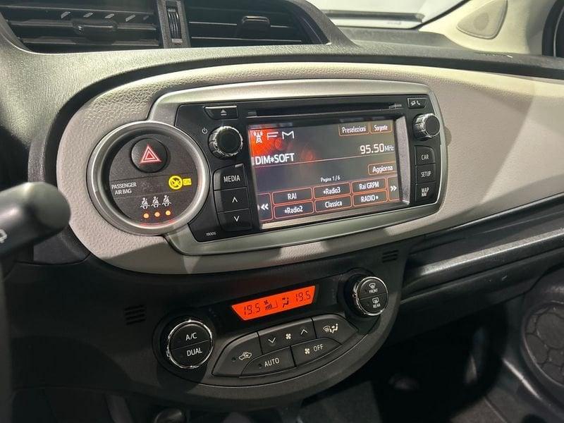 Toyota Yaris 1.0 5 Porte Lounge 69 cv