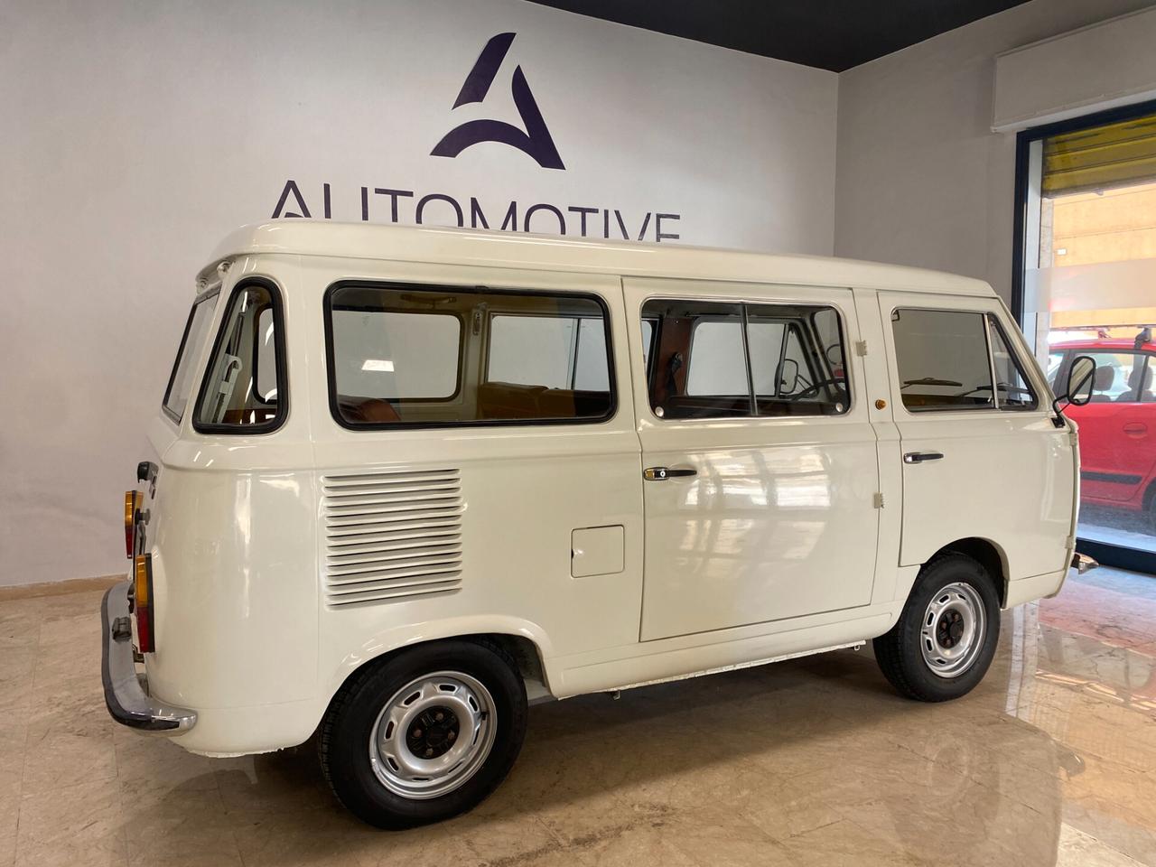 Fiat 900 T (PANORAMA)