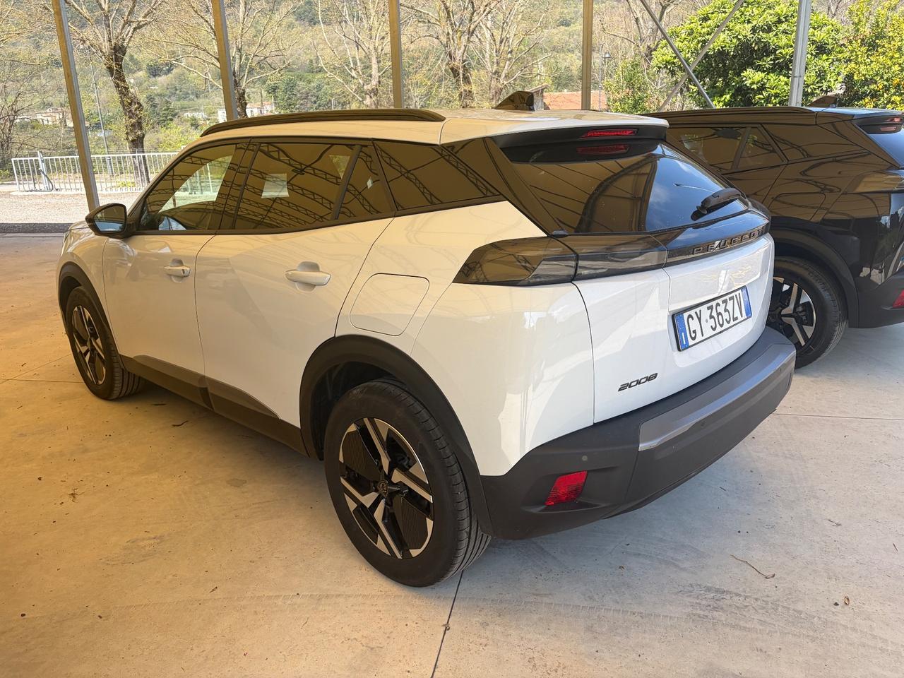 Peugeot 2008 PureTech 100 S&S Allure