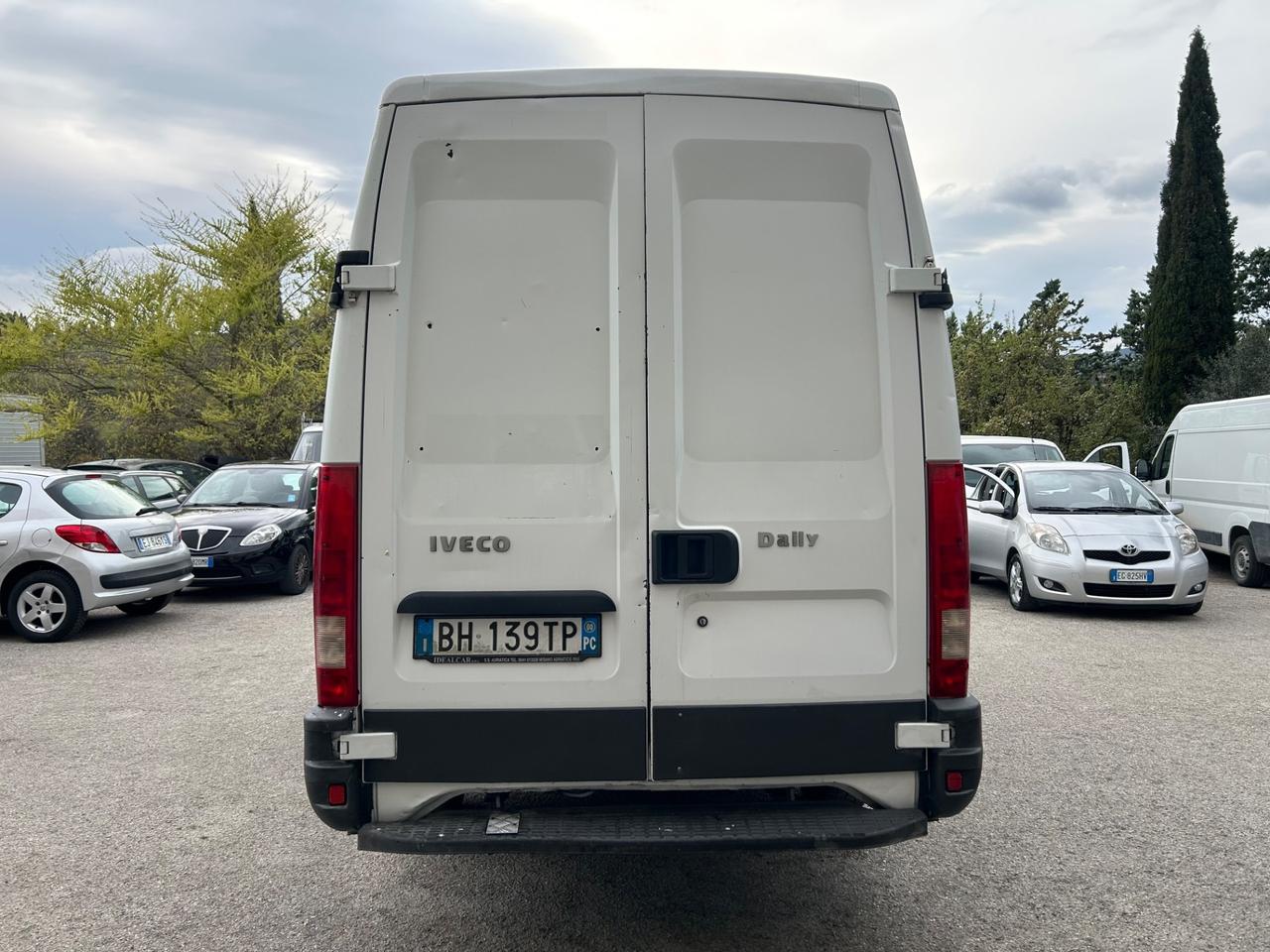 Iveco Daily 35.12 2.8 TDI Furgone