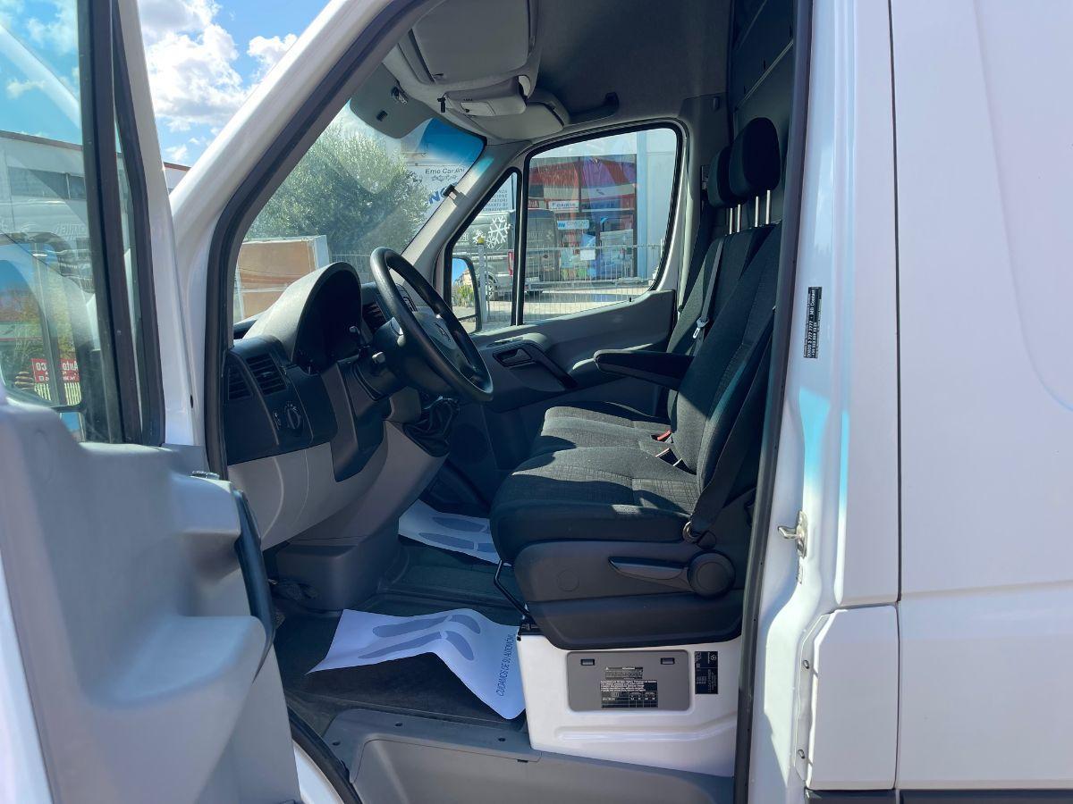 MERCEDES-BENZ SPRINTER 214CDI