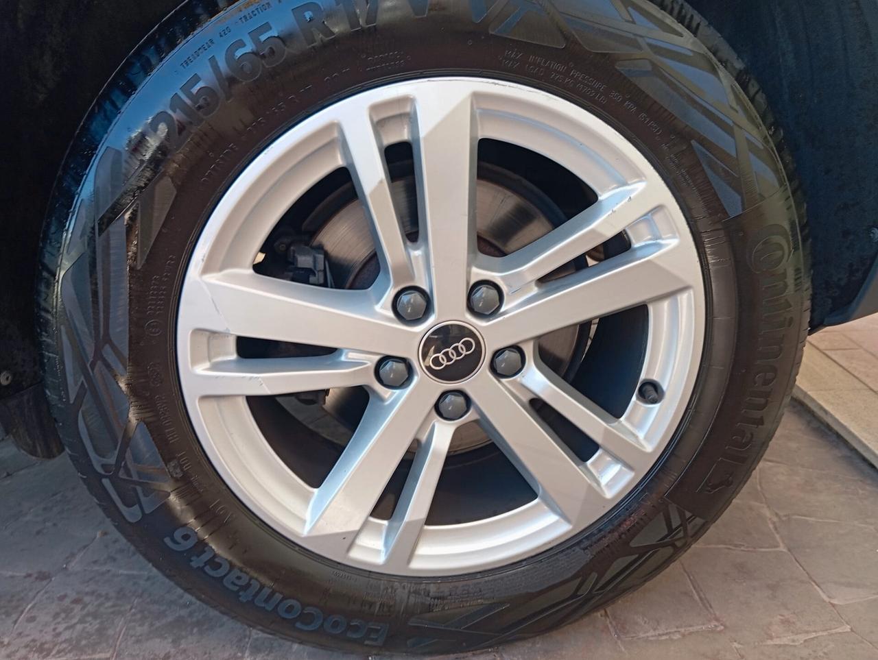 Audi Q3 35 TDI S tronic Business