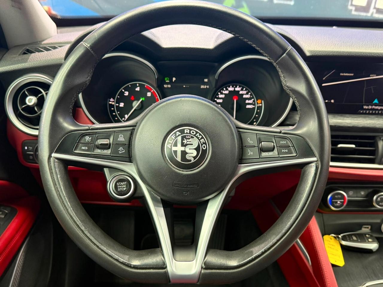 Alfa Romeo Stelvio 2.2 Turbodiesel 210 CV AT8 Q4 Ti (563)