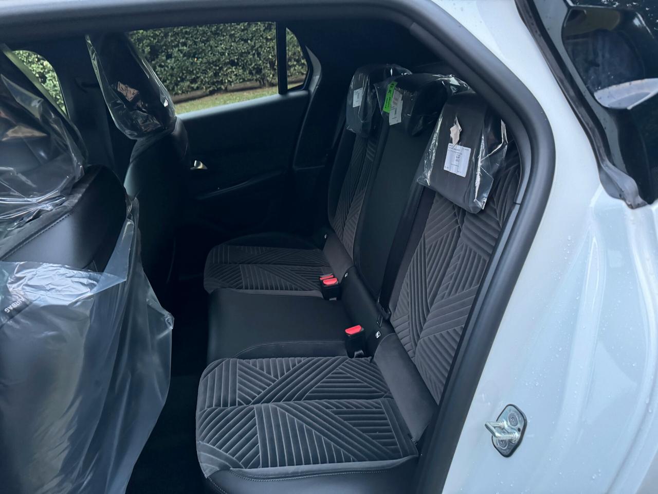 Lancia Ypsilon Hybrid e-DCT LX