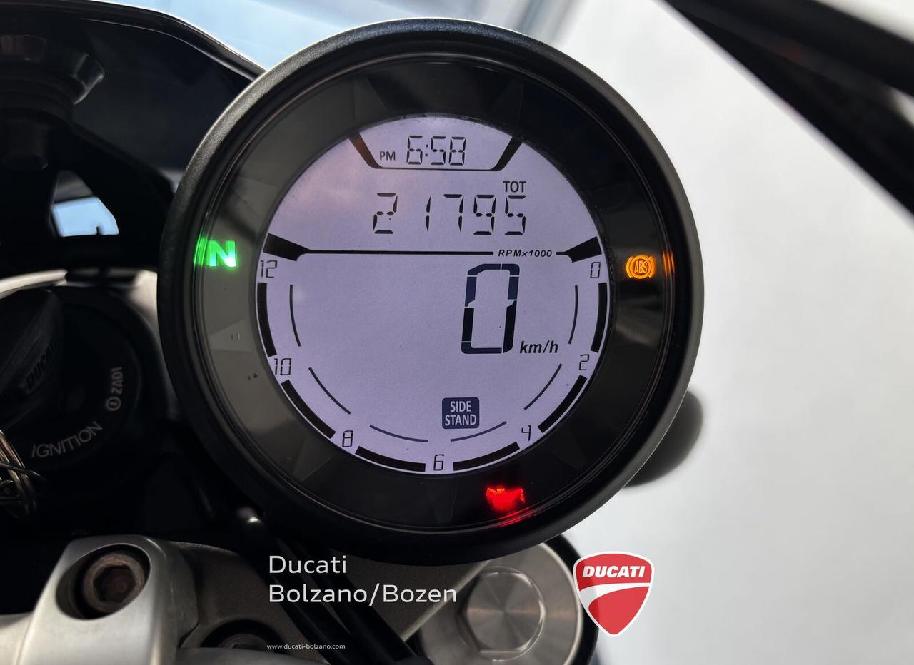 Ducati Scrambler 400 Sixty2