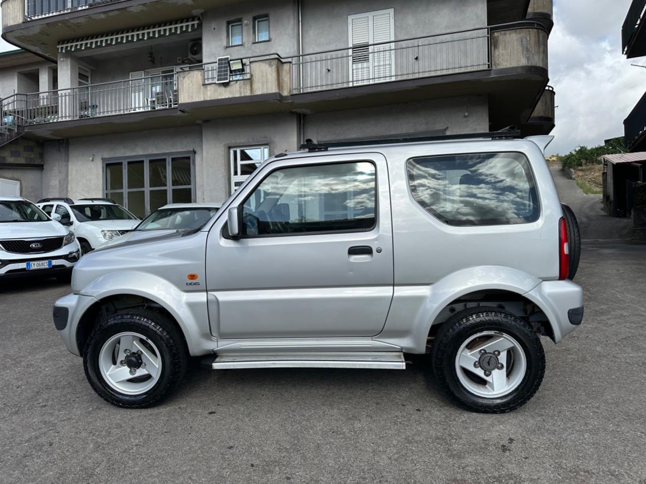 Suzuki Jimny 1.5 DDiS cat 4WD JLX