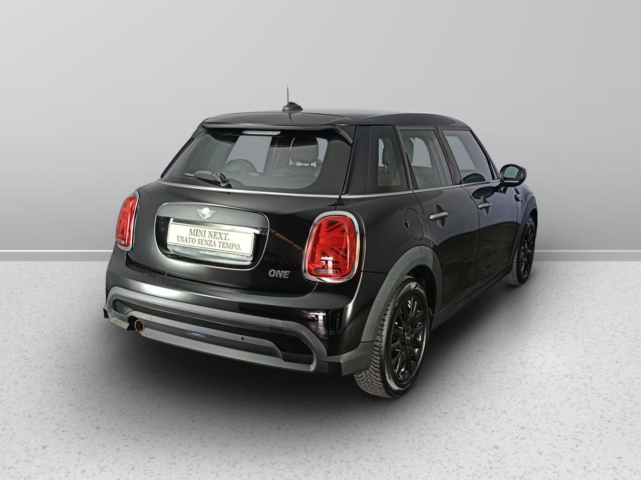 MINI Mini IV F55 2021 5p - Mini 5p 1.5 One Essential 75cv