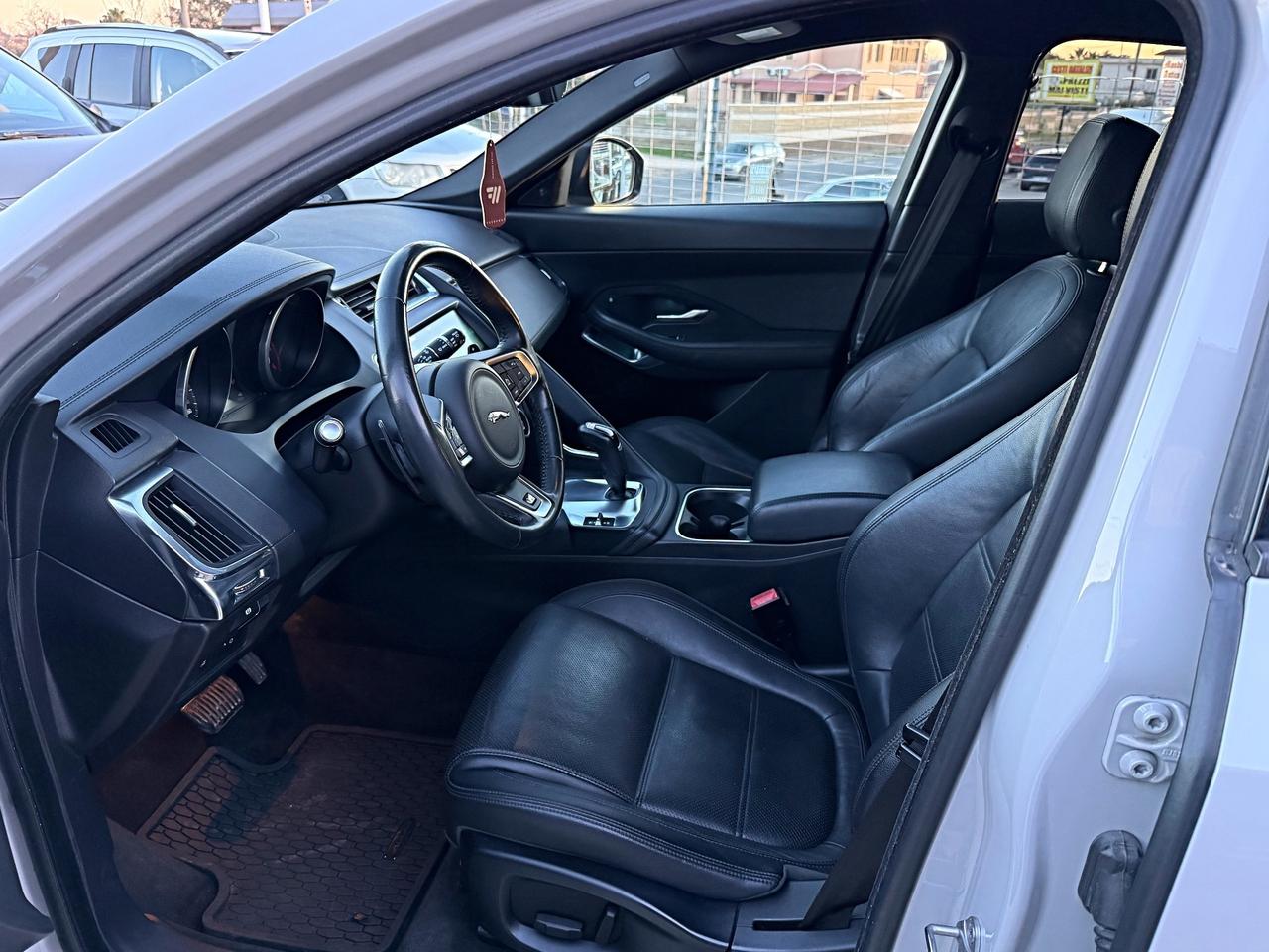 Jaguar E-Pace 2.0D 180 CV AWD aut. First Edition