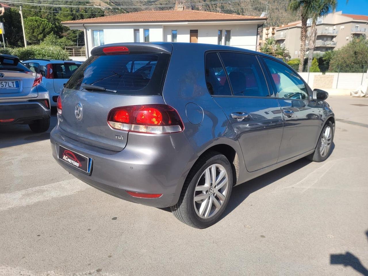 Volkswagen Golf 1.6 TDI 105Cv 5p. Highline