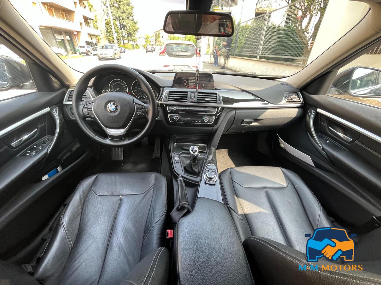 BMW 318 d Touring Luxury