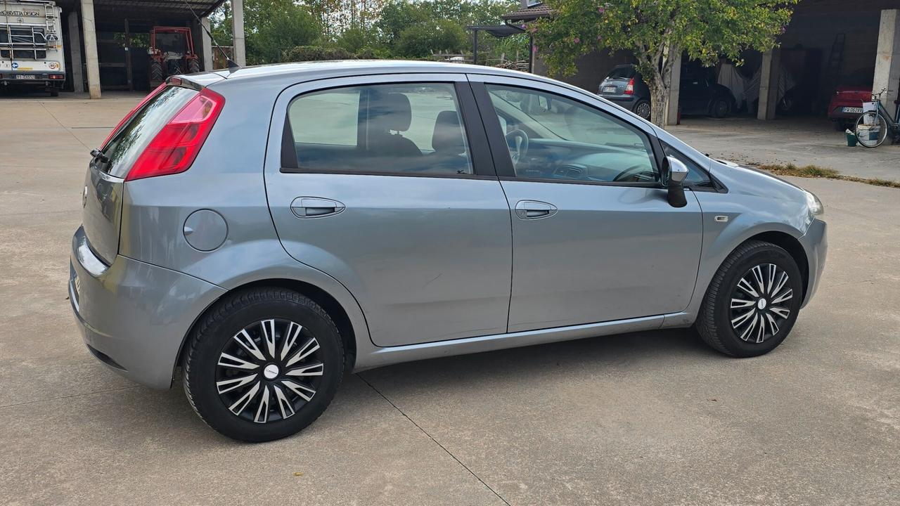 FIAT GRANDE PUNTO TENUTA BENISSIMO