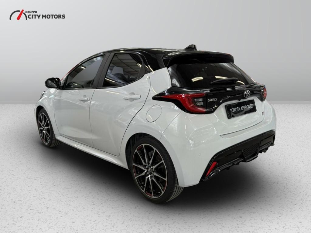 Toyota Yaris 1.5 Hybrid 130 GR Sport E-CVT