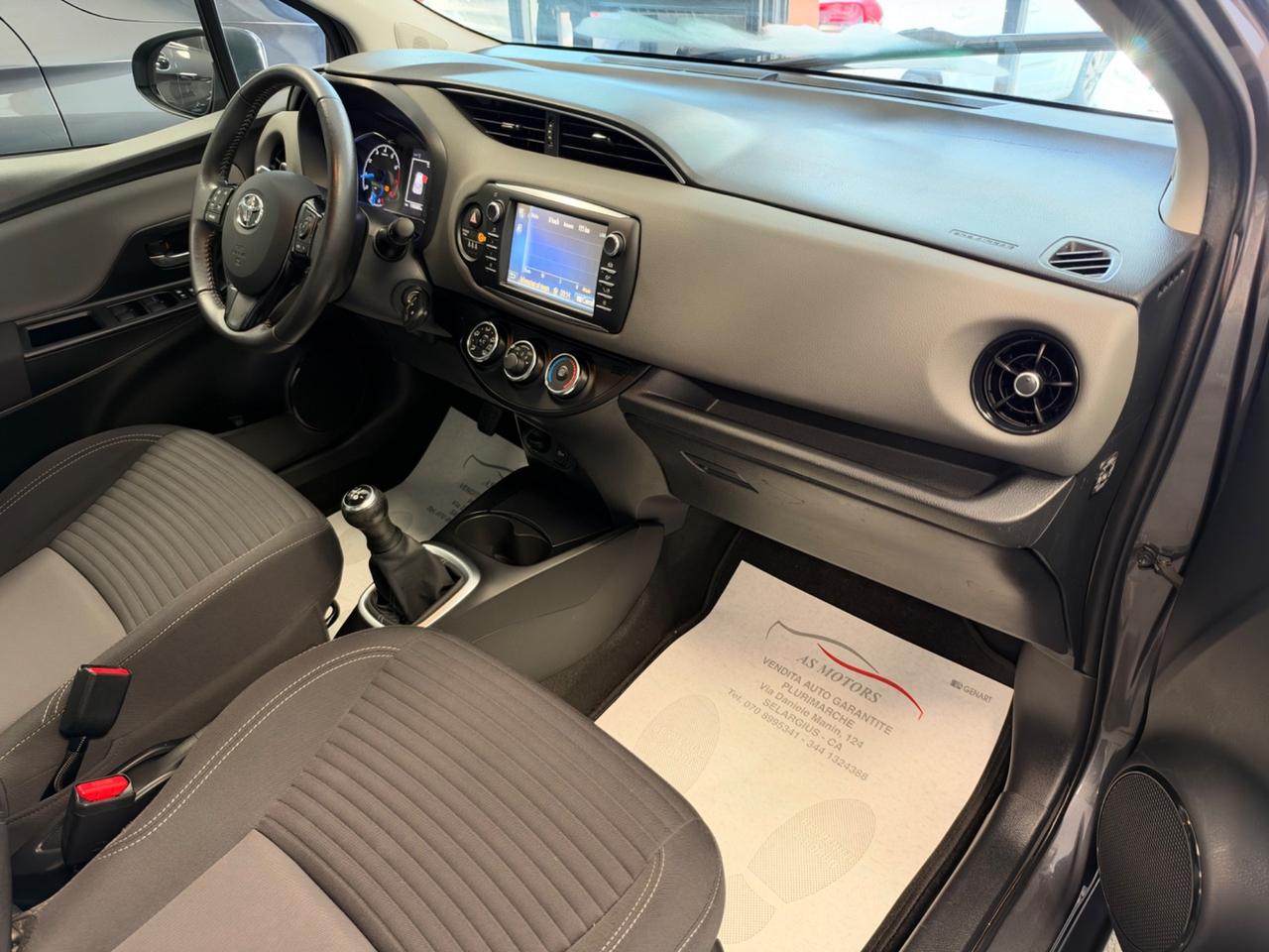 Toyota Yaris 1.0 72 CV 5 porte Lounge