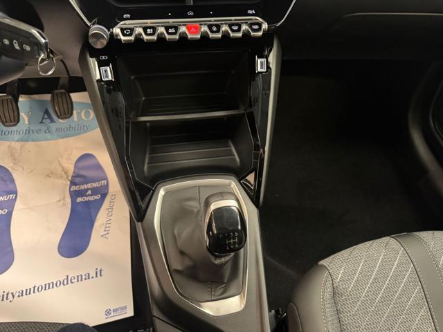 PEUGEOT 208 100CV 1.2 PURE-TECH ALLURE KM.0