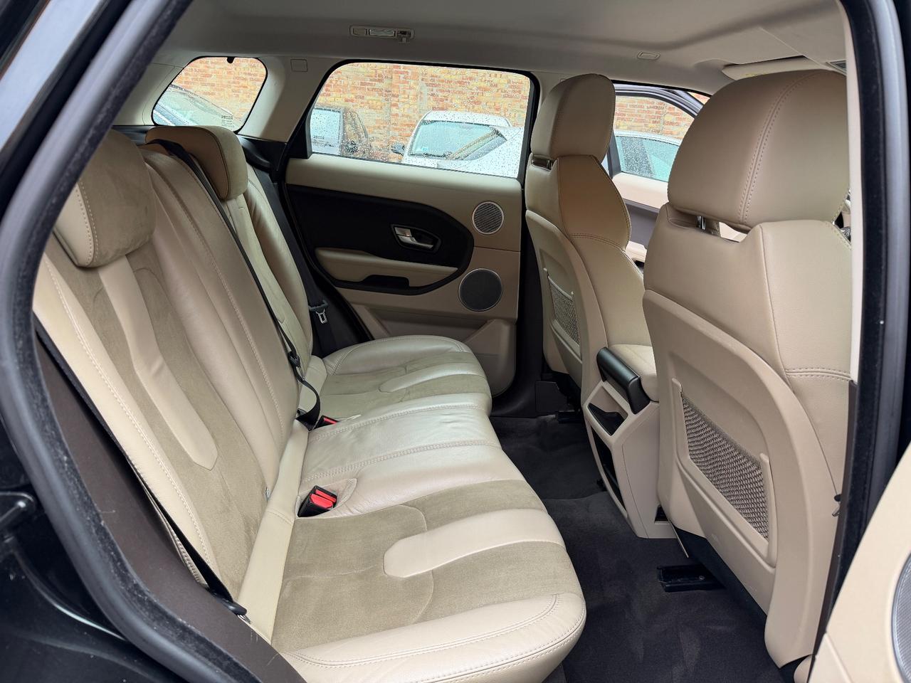 Land Rover Range Evoque 2.2 TD4 5p. Prestige