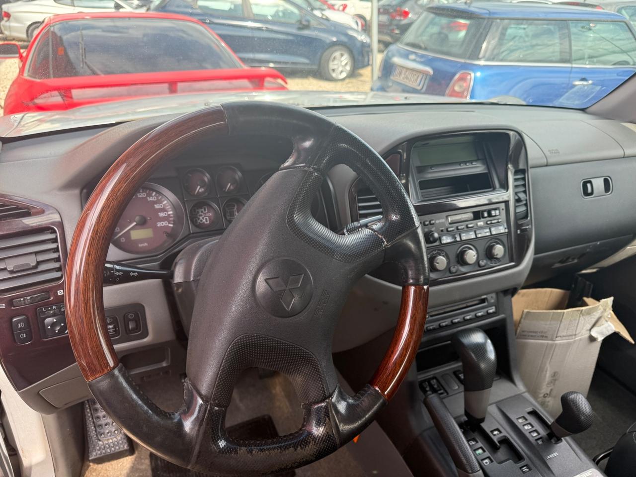 Mitsubishi Pajero 3.2 16V DI-D 3p. GLX