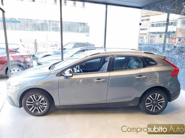 VOLVO V40 Cross Country D2 Geartronic Pro (Garanzia 12 Mesi)