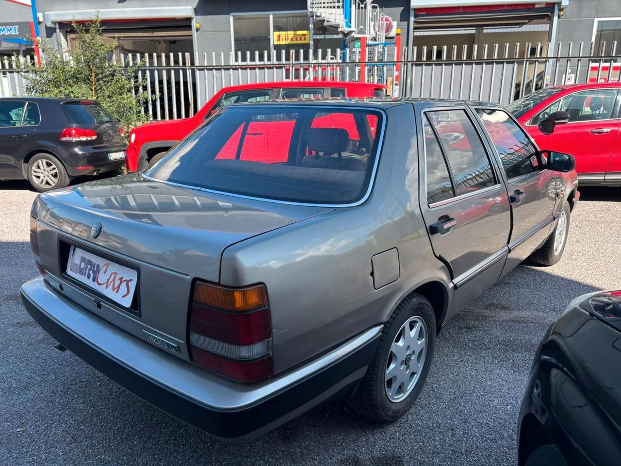 Lancia Thema 2.0 i.e.