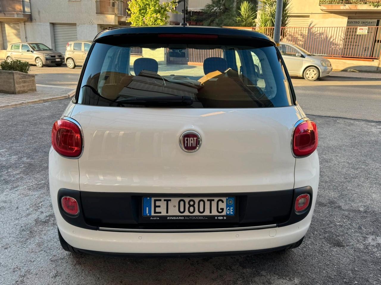 FIAT 500L BI-COLORE 1.6 MJ 105 CV. LOUNGE PERFETTA