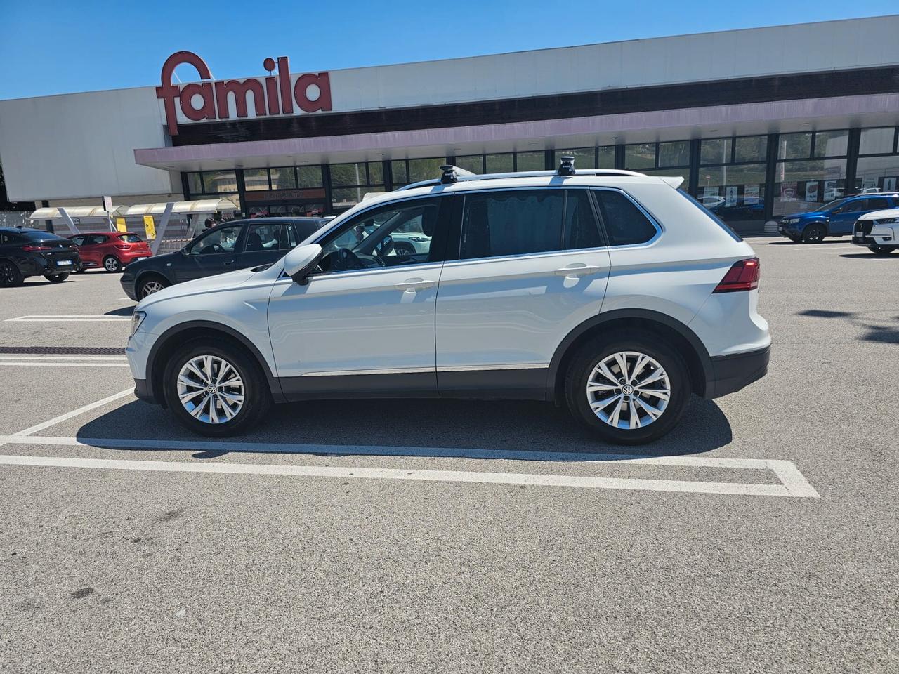Volkswagen Tiguan 2.0 TDI SCR 4MOTION Business BlueMotion Technology