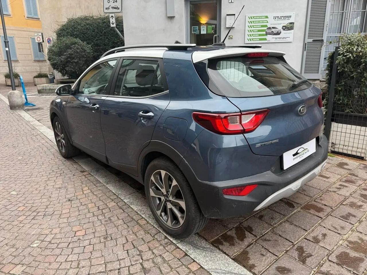 Kia Stonic 1.4 MPI 100 CV Style