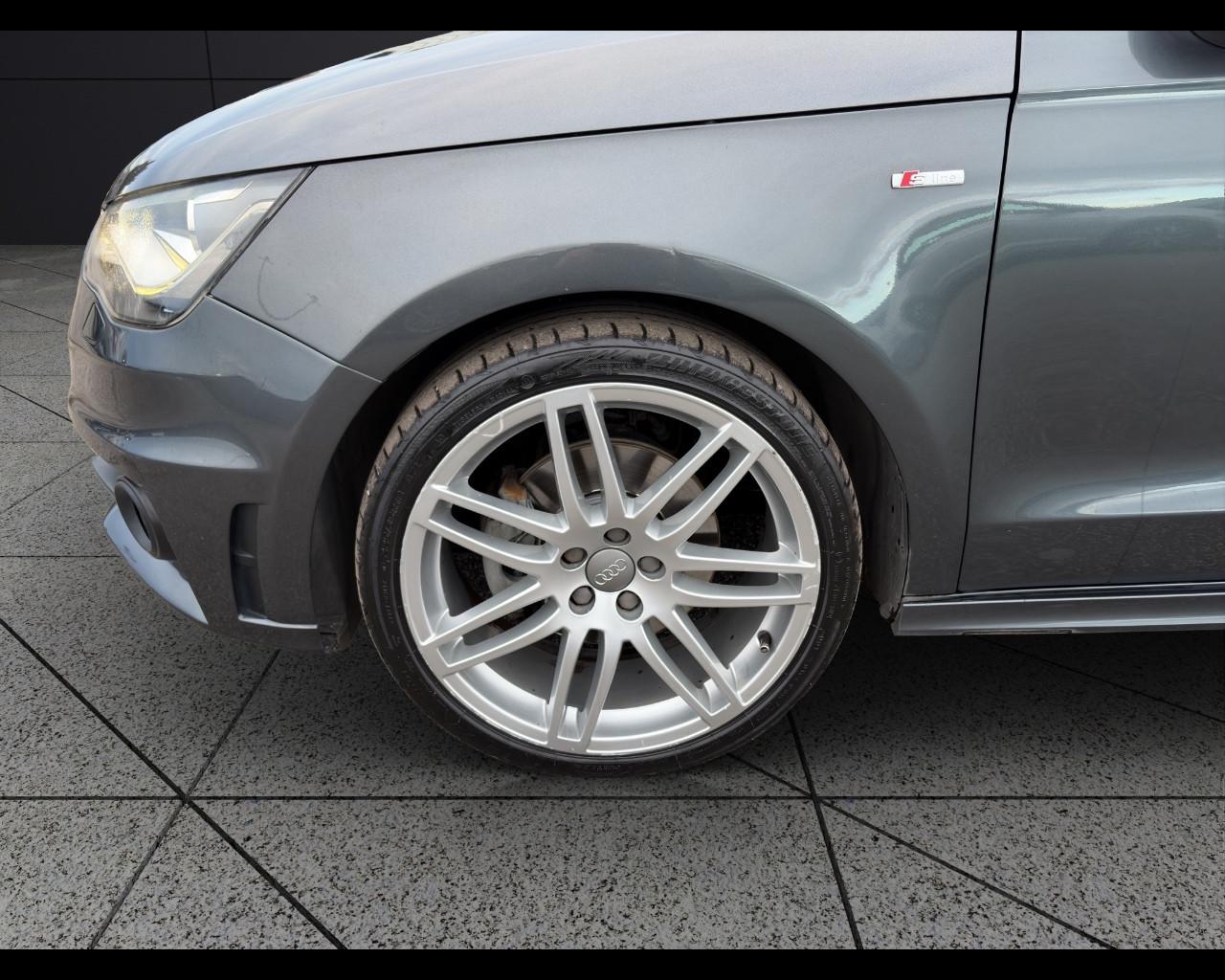 AUDI A1 1.4 TFSI S tronic Ambition S-LINE INTERNI!