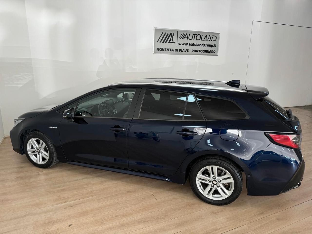 Suzuki Swace 1.8 Hybrid E-CVT 2WD Top