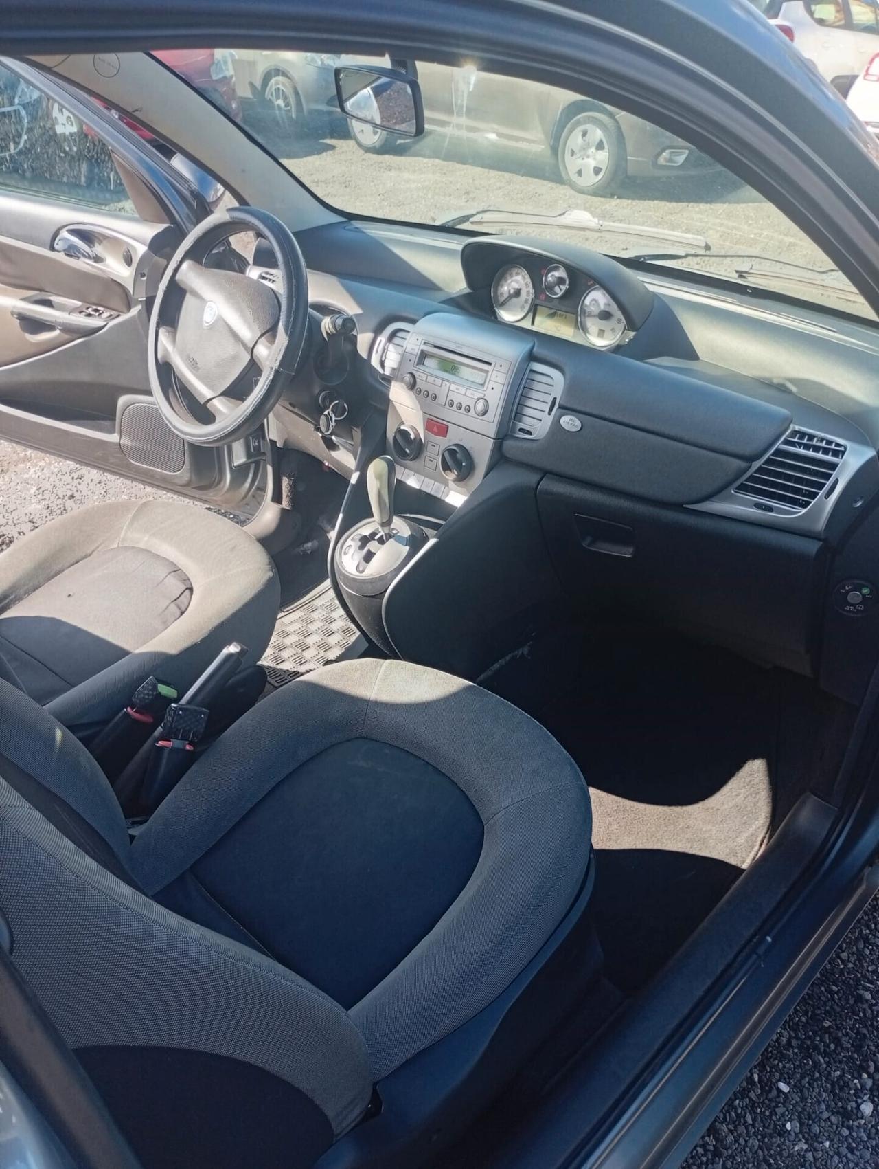 Lancia Ypsilon 1.2 Benzina AUTOMATICA