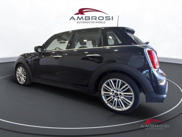 MINI Cooper 5 porte 5p 1.5 C Classic auto