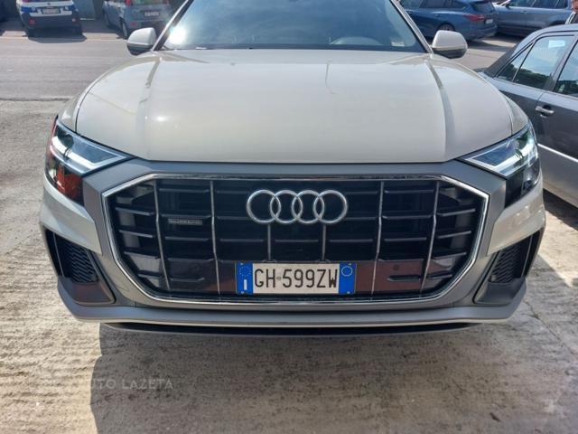 AUDI Q8 45 TDI quattro Sline tiptronic Sport