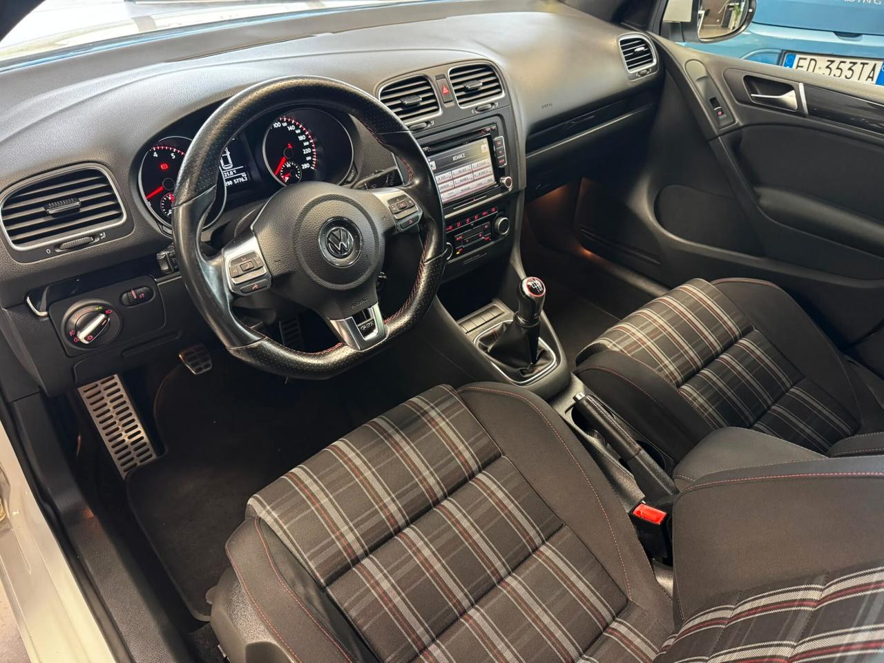 Volkswagen Golf GTI 2.0 TSI 211CV 5p. CAMBIO MANUALE!!!!