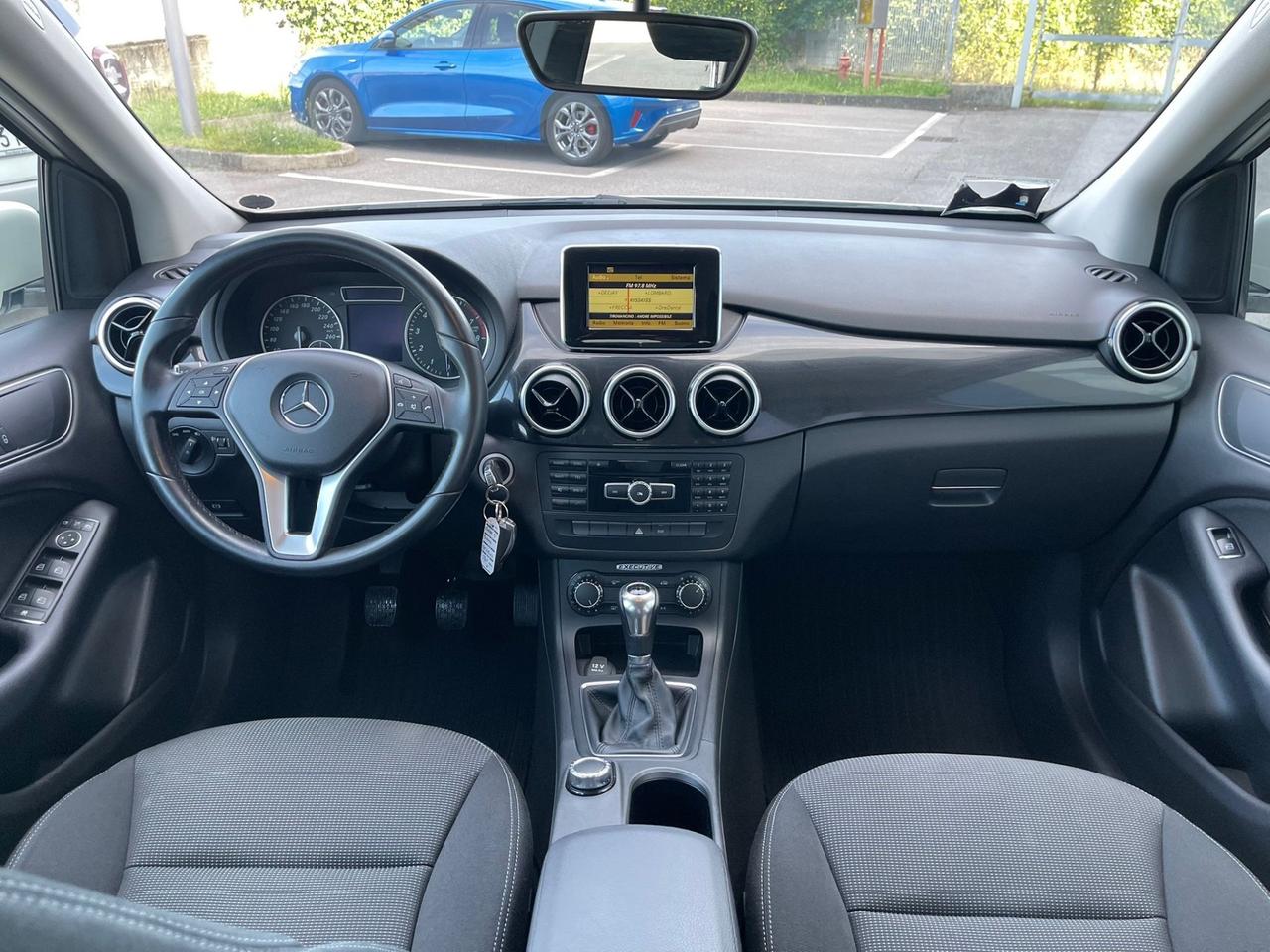 Mercedes-benz B 180 BlueEFFICIENCY Premium