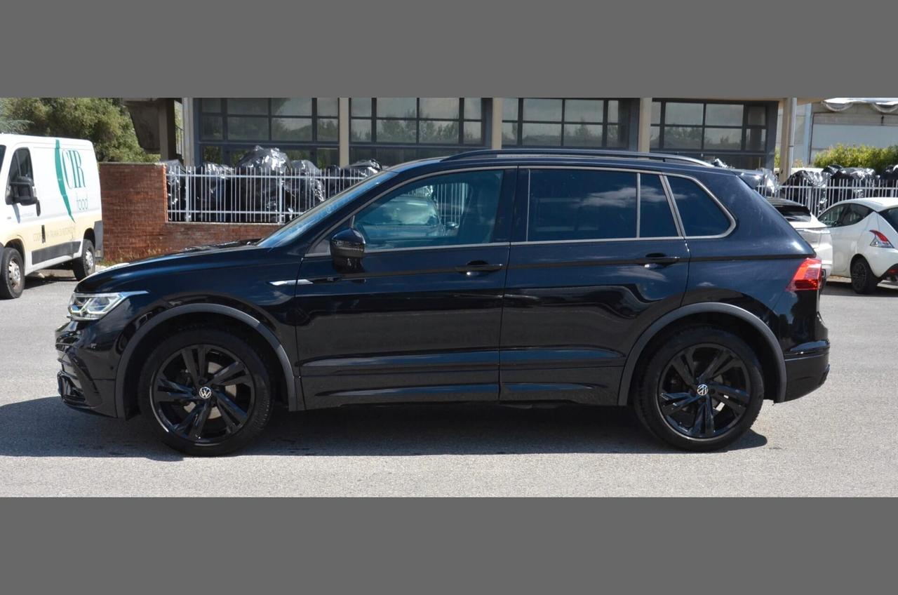 Volkswagen Tiguan 2.0 TDI 150 CV DSG R-Line