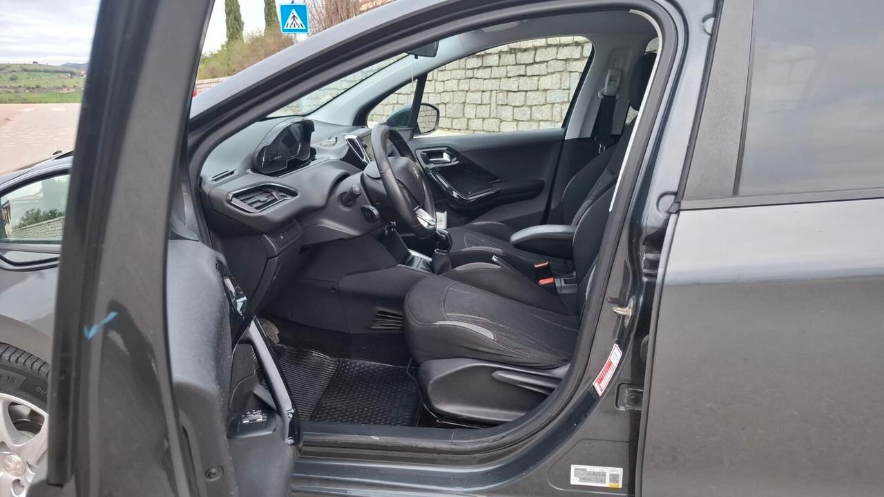 Peugeot 208 1.4 HDi 68 CV 5 porte Active