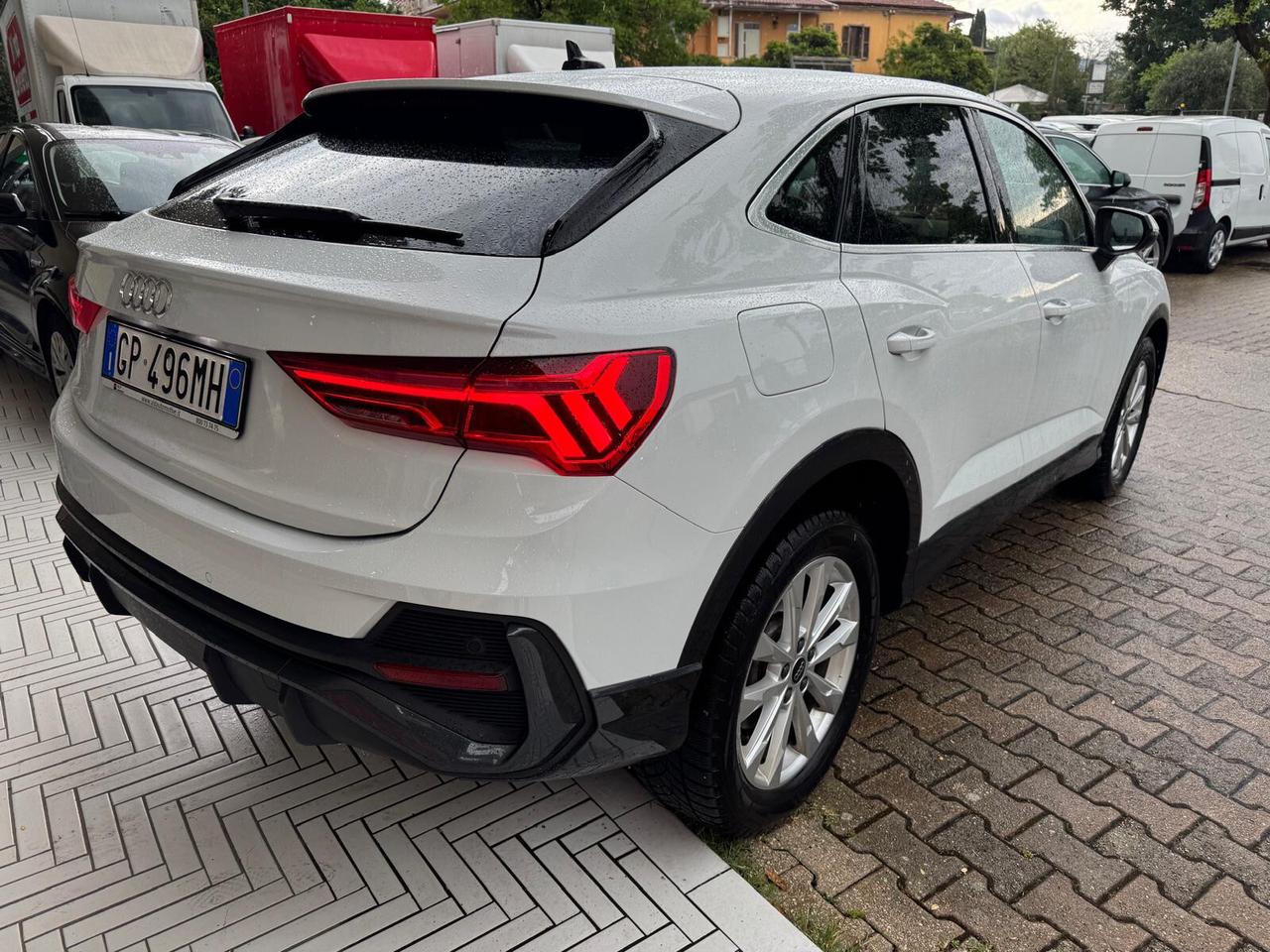 Audi Q3 SPB 45 TFSI e S tronic Business Plus
