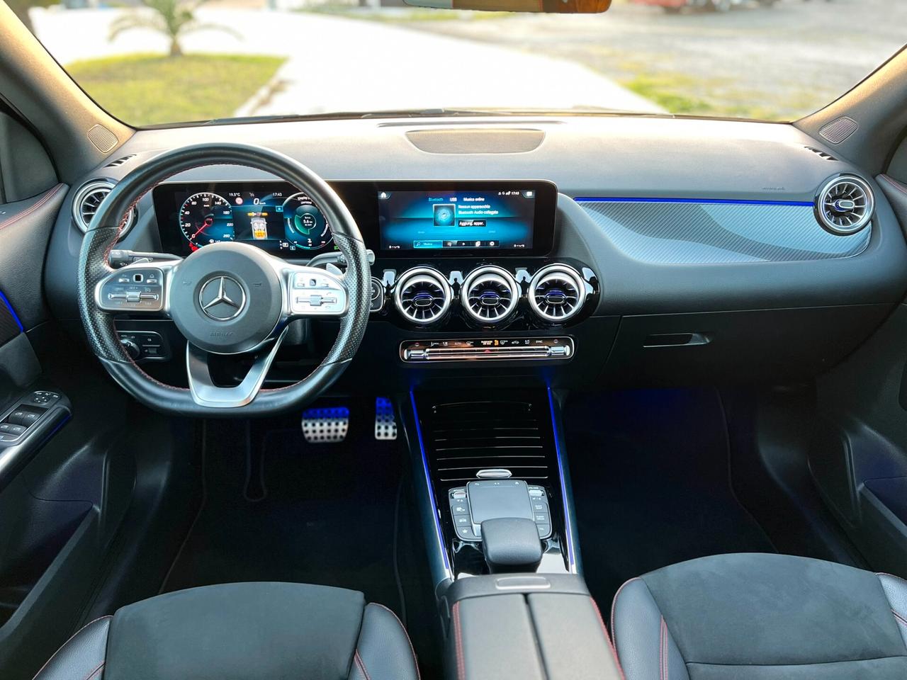 Mercedes-benz GLA 200 d 2.0 150cv Premium PLUS AMG ITALIANA TETTO