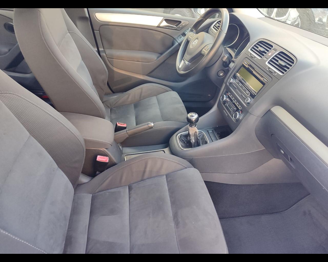 VOLKSWAGEN Golf 6ª serie - Golf 2.0 TDI 140CV DPF 4m. 5p. Highline