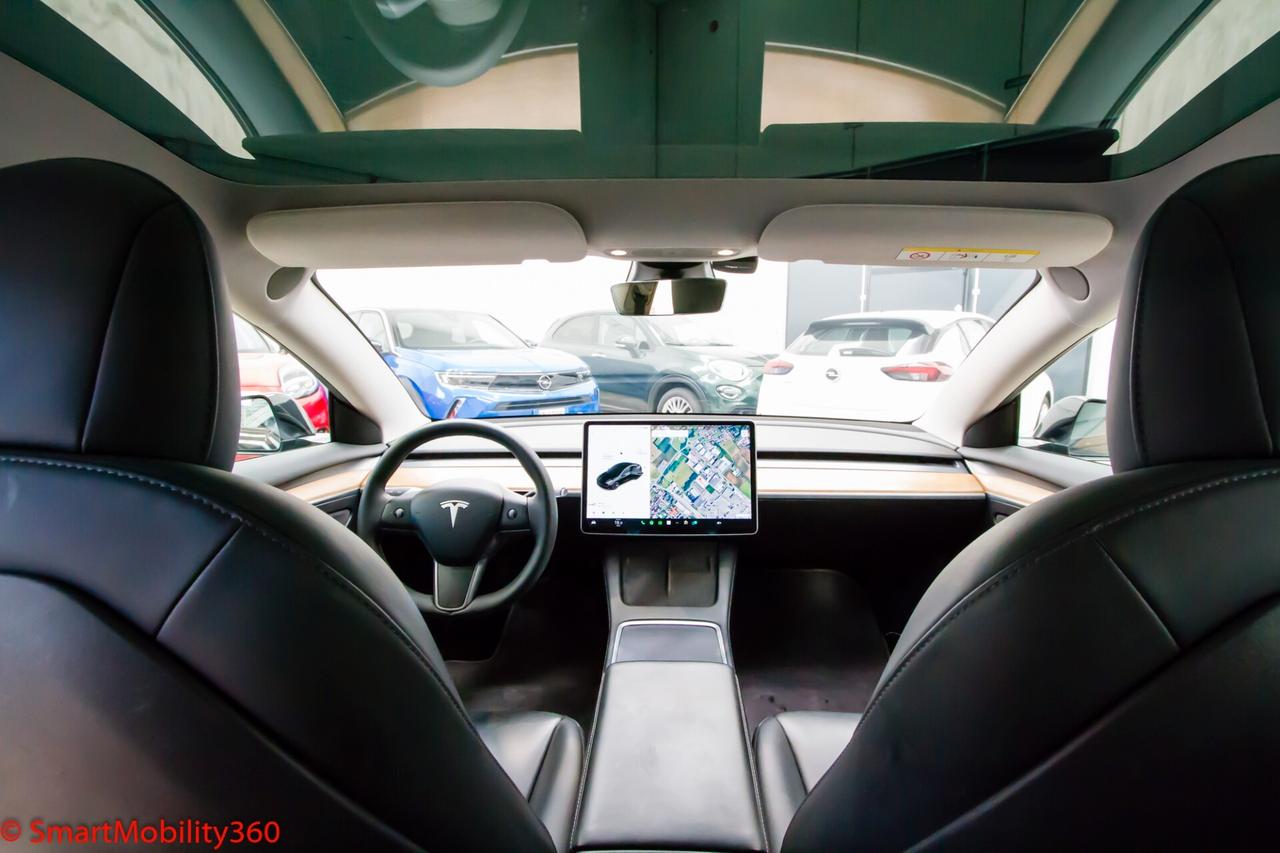 Tesla Model 3 Long Range Dual Motor AWD - Promo finanziamento: 2.500 € di anticipo e 413 €/mese!