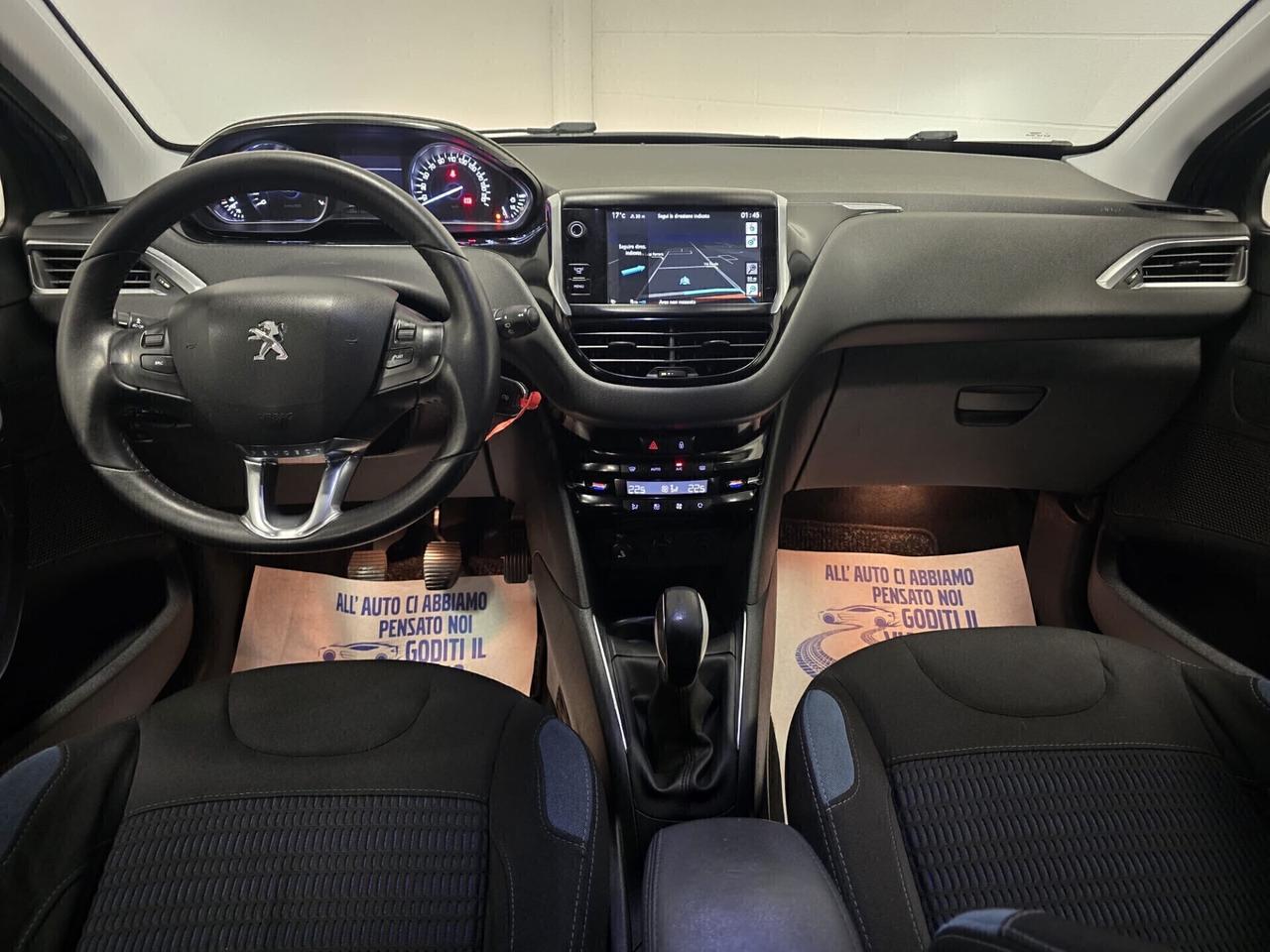 Peugeot 208 1.2 VTi 82 CV 2013 NEOPATENTATI