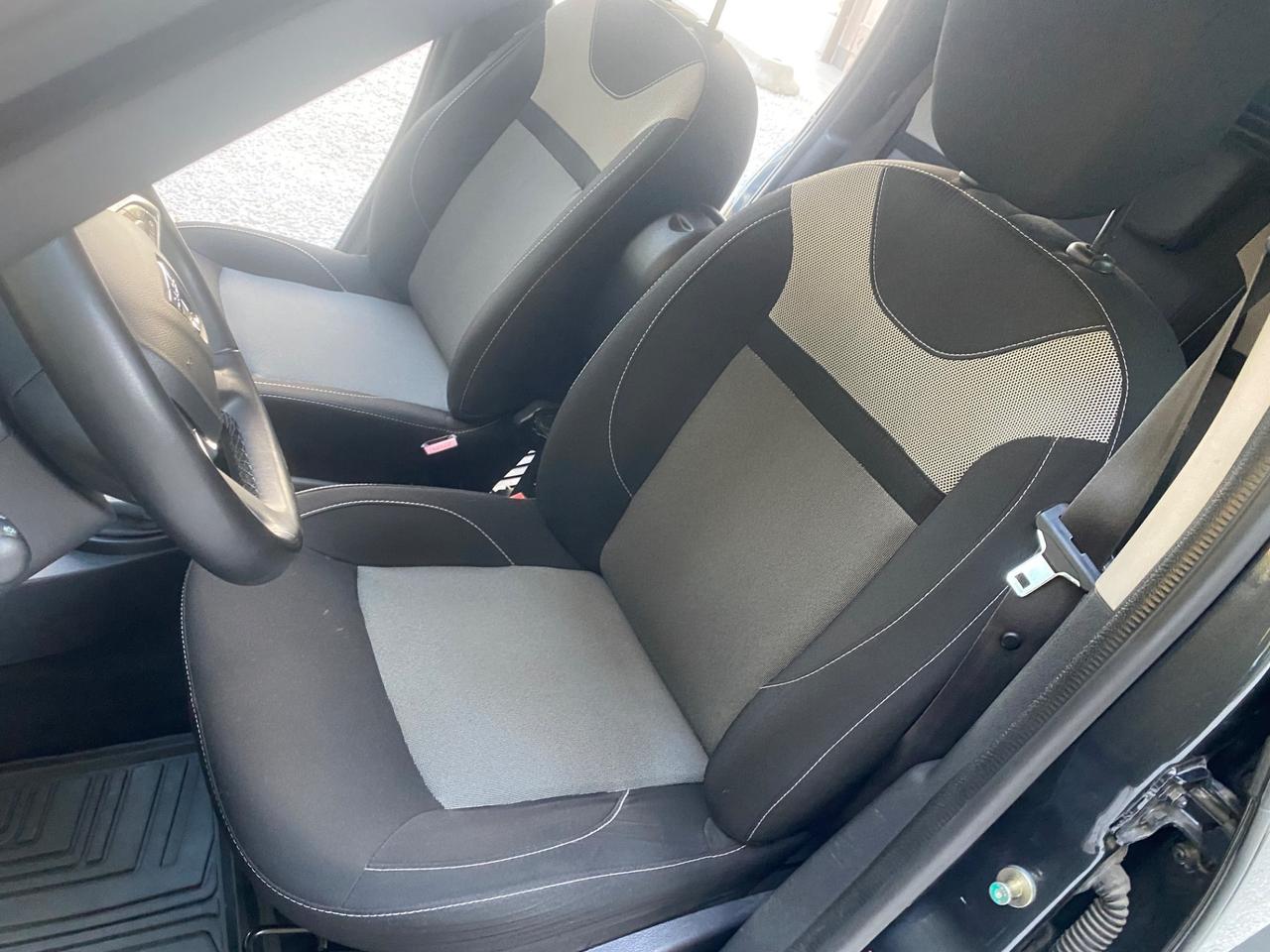 Dacia Duster 1.5 dCi 110 CV S&S 4x2 Black Shadow NEOPATENTATI!!!