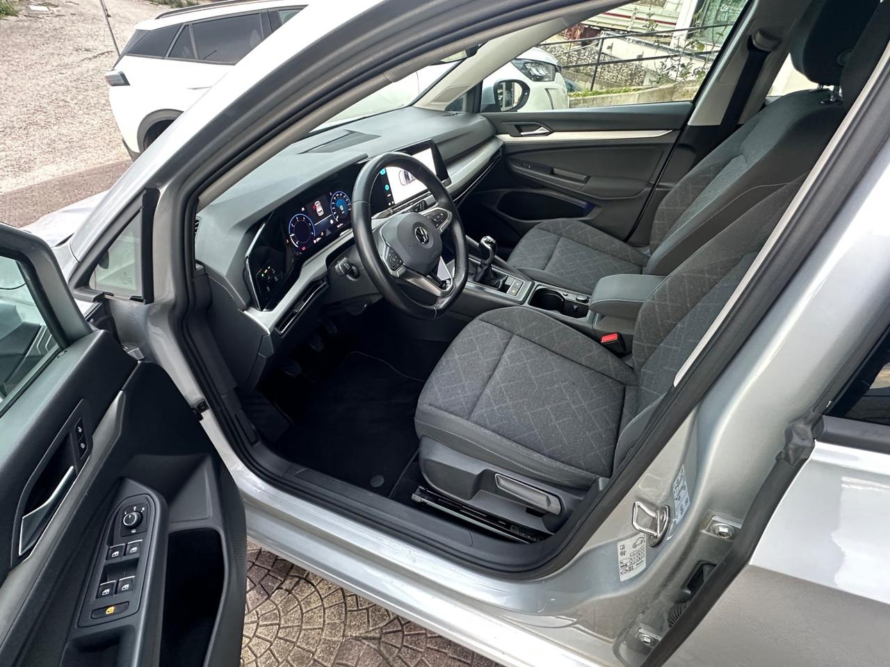 Volkswagen Golf 2.0 TDI SCR Style
